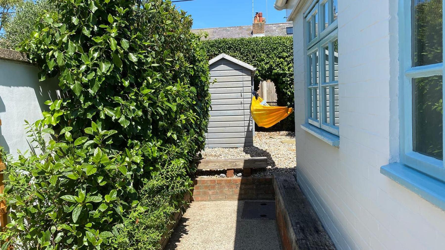 Bosun Cottage - Boutique Retreat On The Beach Deal Exterior photo